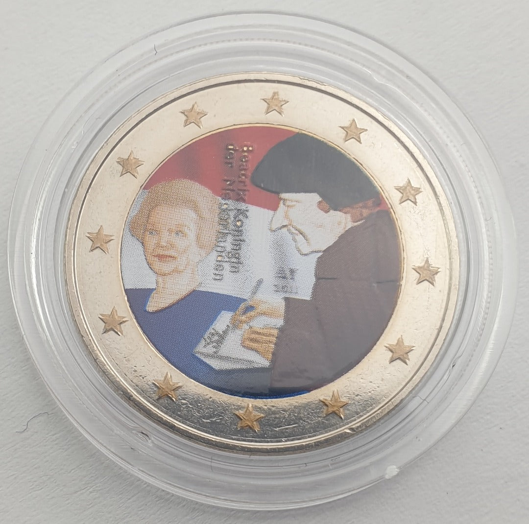 Pays-Bas - 2 Euro 2011, Beatrix Erasmus, Couleur